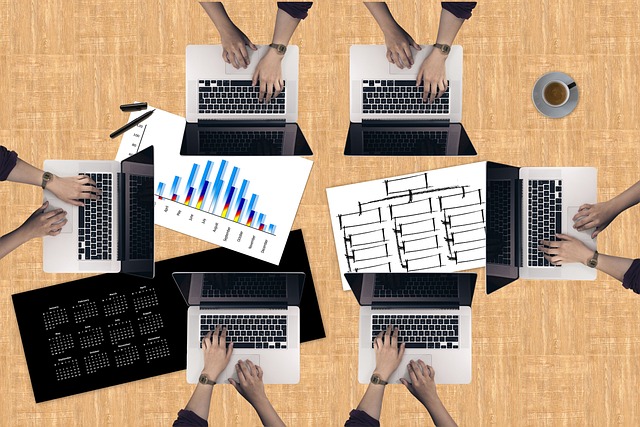 Produktdetails mit Position und Historie in AssetForge